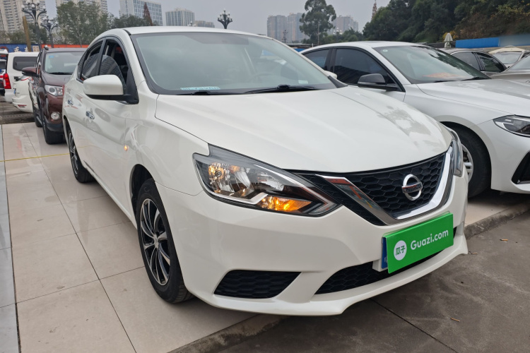 日产 轩逸 2021款 经典 1.6XE CVT专享版车身外观3