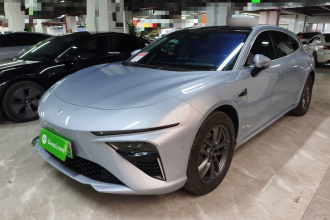 哪吒汽车 哪吒S猎装 2024款 增程300 标准版