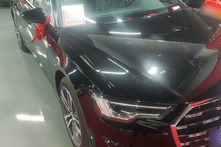 奥迪A6L 2026款 40 TFSI 豪华动感型车身外观6004