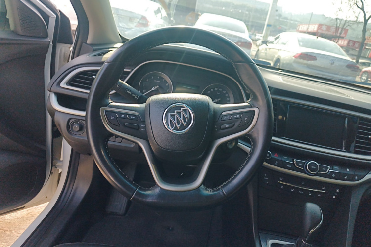 别克 英朗 2019款 18T 自动互联精英型 国VI中控内饰13