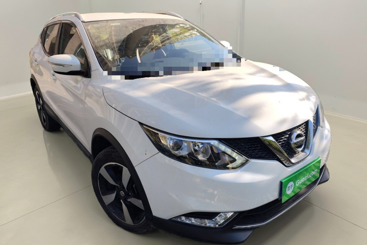 日产 逍客 2017款 2.0L CVT智享版 国V车身外观3