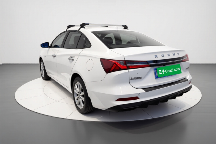 荣威i5 2023款 1.5L 手动舒享版车身外观5