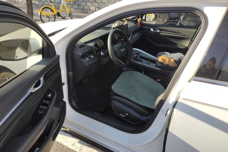 吉利汽车 星瑞 2023款 1.5TD 昆仑版中控内饰20