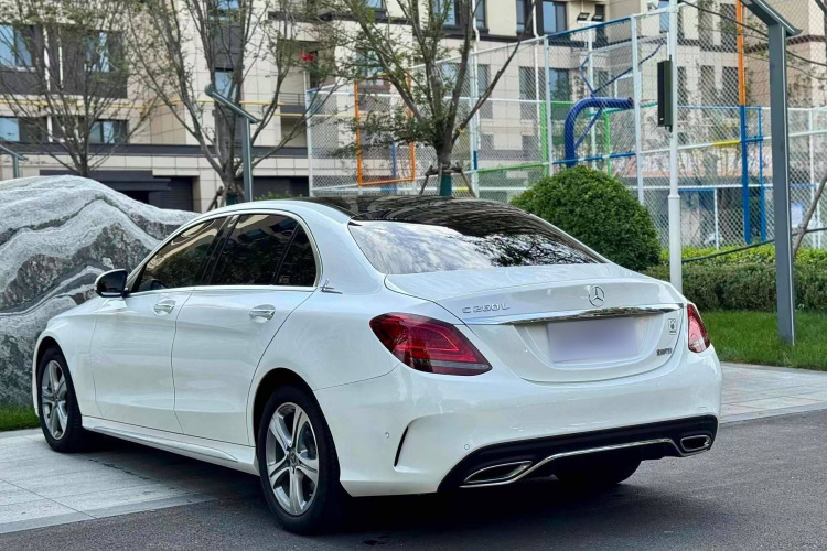 奔驰C级 2021款 C 260 L 运动版车身外观6004
