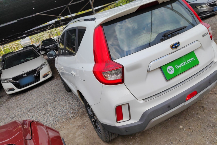 吉利汽车 远景X6 2016款 1.3T CVT豪华型车身外观6003