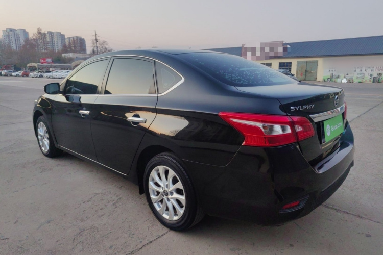 日产 轩逸 2016款 1.6XL  CVT尊享版车身外观6007