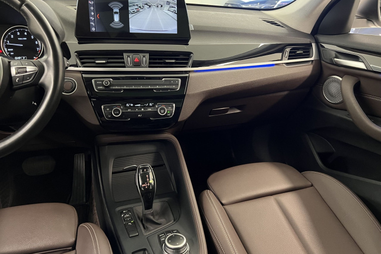 宝马X1 2022款 sDrive25Li 领先型中控内饰7001