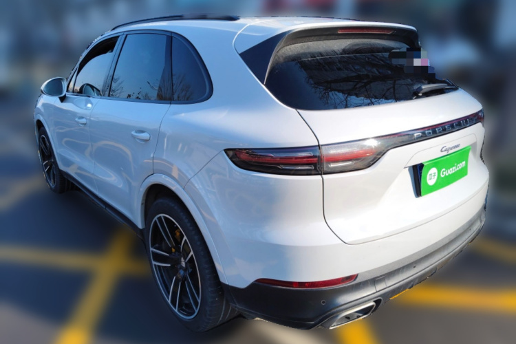 保时捷 2018款 Cayenne 3.0T车身外观5