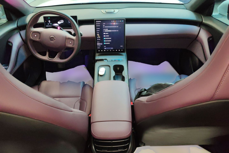 蔚来ET5T 2024款 75kWh Touring中控内饰12