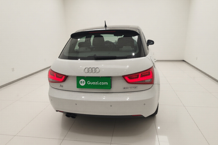 奥迪A1 2014款 30 TFSI Sportback舒适型车身外观6