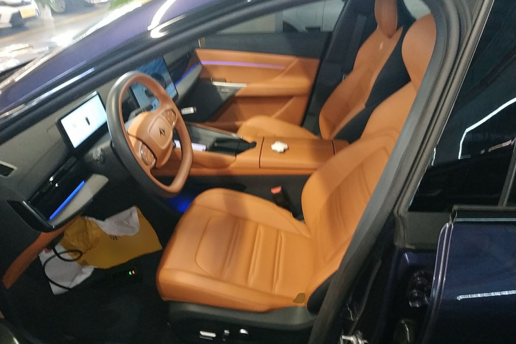 东风奕派 eπ007 2024款 200Pro增程版中控内饰19