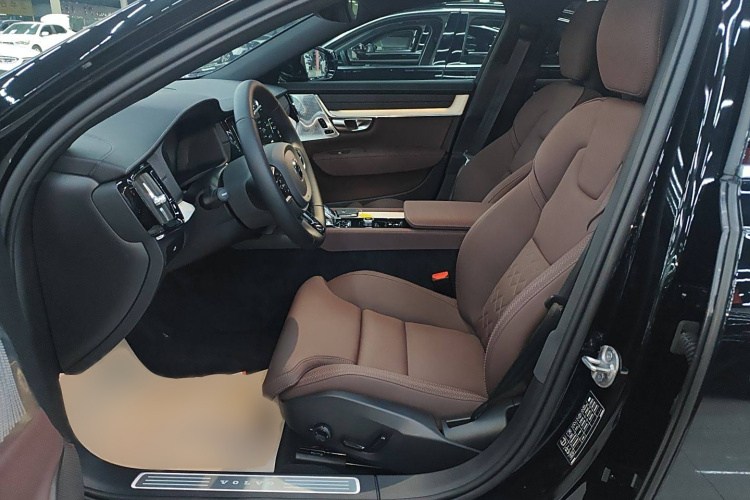 沃尔沃S90 2026款 B5 智远豪华版局部细节19