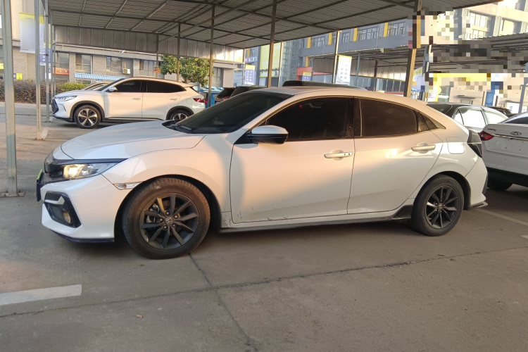 本田 思域 2021款 HATCHBACK 220TURBO CVT新锐控车身外观6003