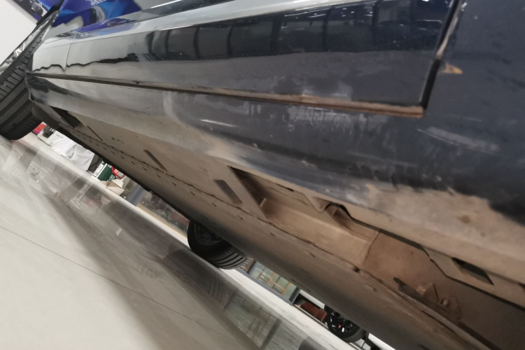 昊铂HL 2025款 700 Ultra六座四驱激光雷达版局部细节9001