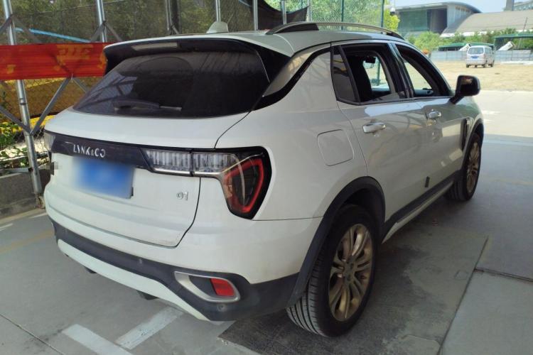 领克01 2017款 2.0T 两驱型Pro版车身外观6005