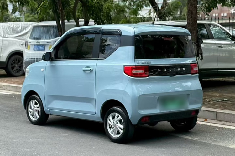 五菱汽车 宏光MINIEV 2020款 自在款 磷酸铁锂车身外观6002