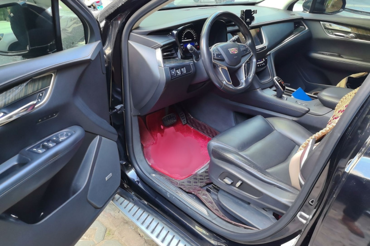 凯迪拉克XT5 2016款 25T 豪华型中控内饰7003