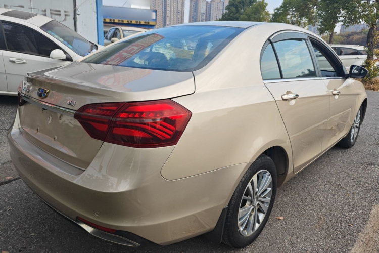 吉利汽车 帝豪 2018款 1.5L CVT向上互联版车身外观7