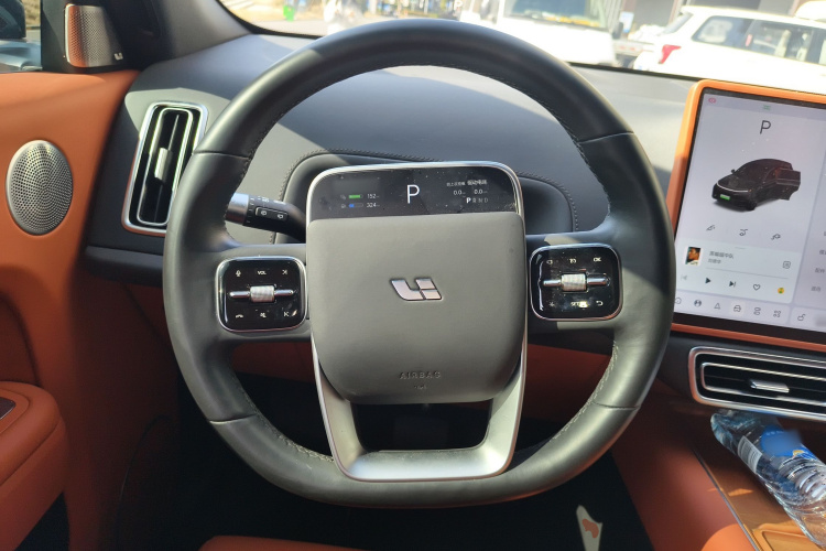 理想汽车 理想L7 2023款 Air中控内饰13