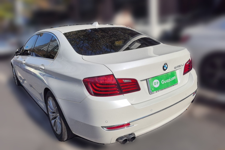 宝马5系 2017款 525Li 豪华设计套装车身外观6003