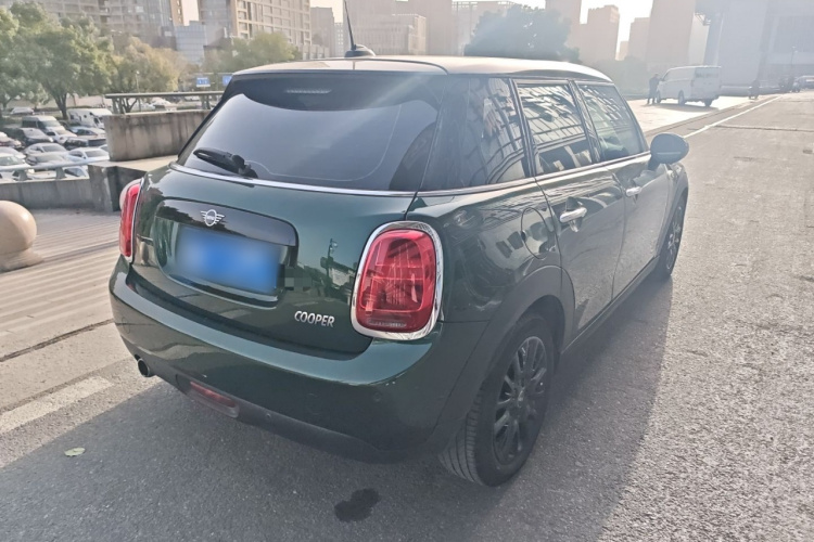 MINI 2018款 1.5T COOPER 经典派 五门版车身外观6005