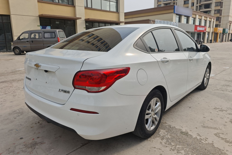 雪佛兰 科沃兹 2016款 1.5L 自动欣悦版车身外观6003