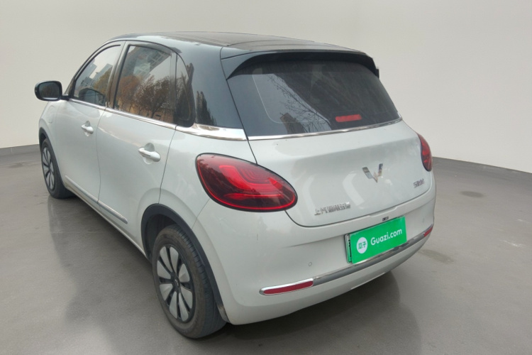 五菱汽车 五菱缤果 2023款 333km 灵犀互联款车身外观5