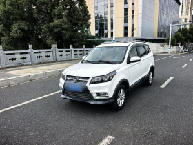 北汽幻速S3 2016款 S3L 1.5L 手动尊贵型