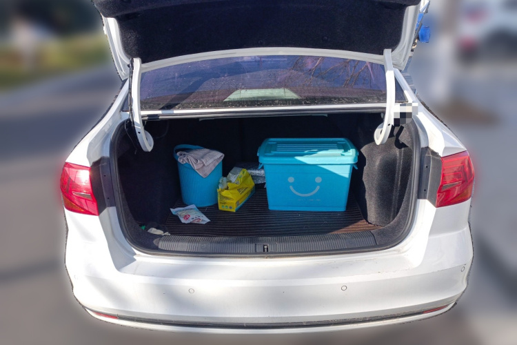 大众 宝来 2018款 1.5L 手动舒适型中控内饰23