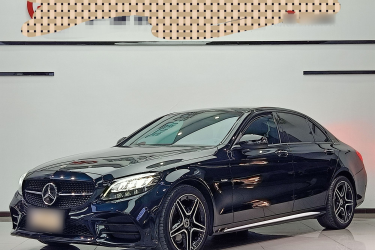 奔驰C级 2021款 C 260 L 运动星耀臻藏版车身外观1