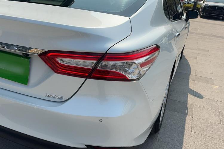 丰田 凯美瑞 2021款 2.0G 豪华版车身外观6006