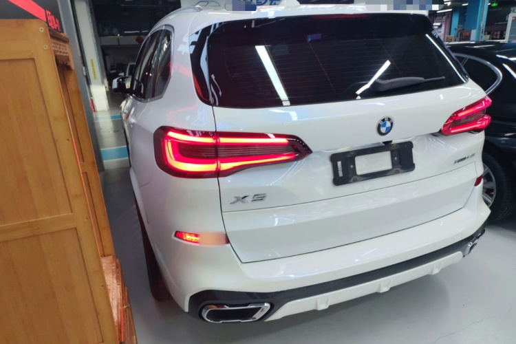 宝马X5(进口) 2020款 xDrive30i M运动套装车身外观6003