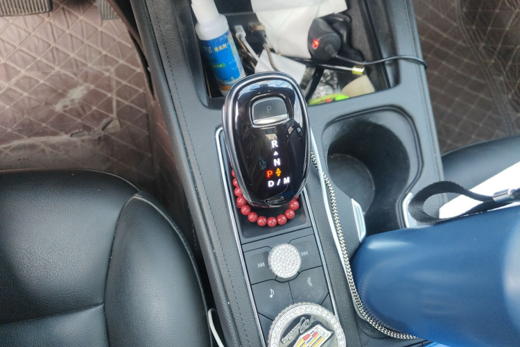 凯迪拉克XT4 2021款 28T 两驱豪华型局部细节18