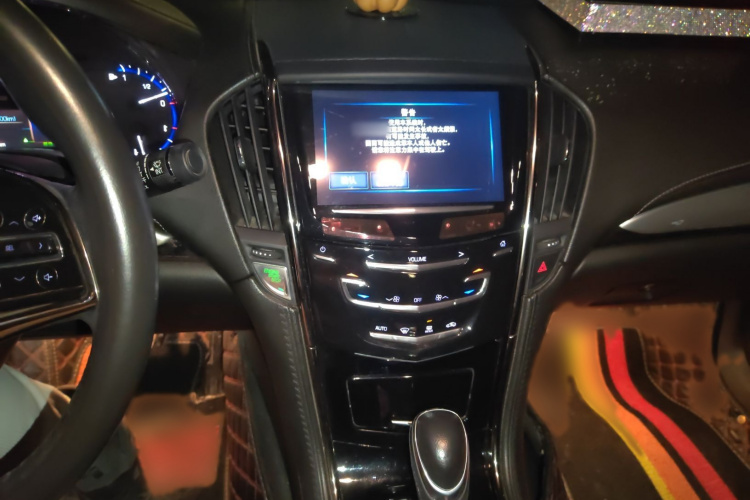 凯迪拉克ATS-L 2016款 28T 时尚型局部细节16