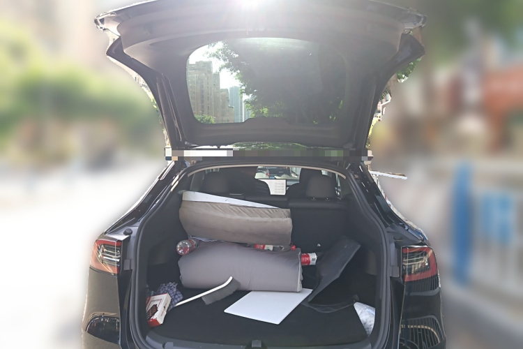 特斯拉 Model Y 2022款 改款 后轮驱动版局部细节23