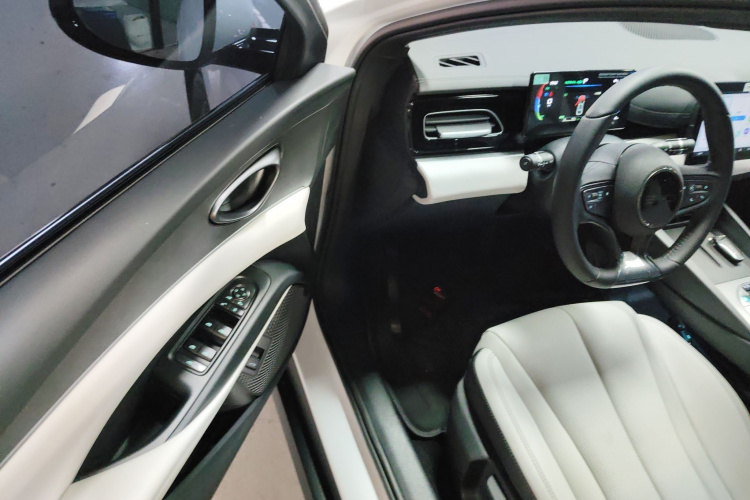 比亚迪 海豹06新能源 2024款 DM-i 80KM豪华型中控内饰20