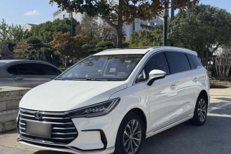 比亚迪 宋MAX 2021款 升级版 1.5T 自动豪华型 7座