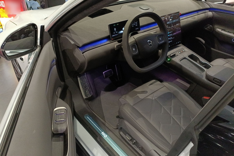 蔚来ET7 2024款 75kWh 行政版中控内饰20