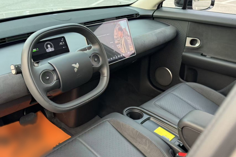 firefly萤火虫 2025款 发光版中控内饰7002