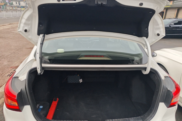 长安 逸动新能源 2019款 EV460 共享版局部细节23