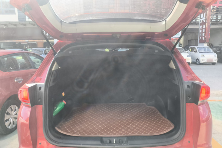 奇瑞 瑞虎7 2018款 1.5T 自动豪华版 国V机舱底盘23