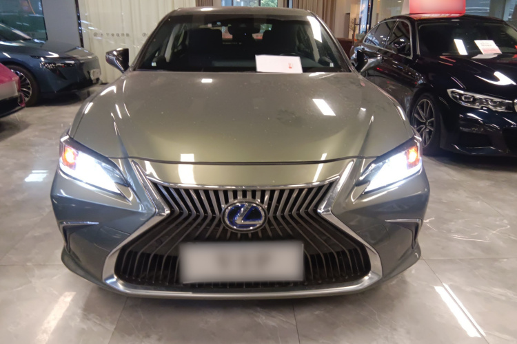 雷克萨斯ES 2020款 300h 卓越版车身外观6001