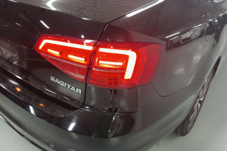 大众 速腾 2018款 280TSI DSG舒适型车身外观6006