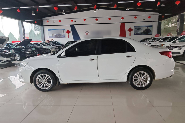 吉利汽车 远景 2020款 1.5L CVT尊贵型车身外观6005