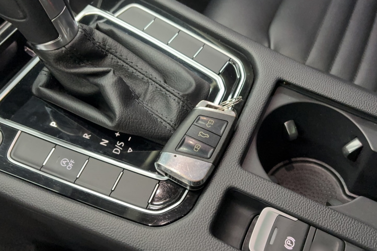 大众 迈腾 2018款 280TSI DSG 领先型中控内饰7004