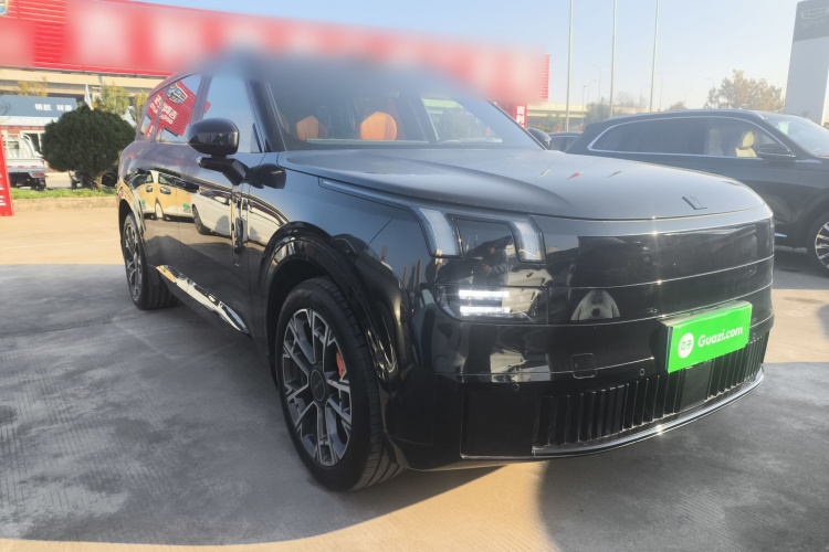 领克900 2025款 1.5T Ultra车身外观3