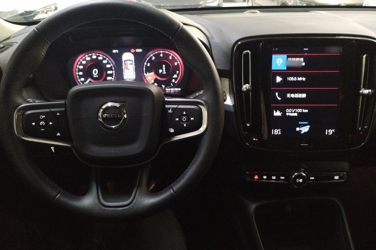 沃尔沃XC40 2020款 T3 智行时尚版中控内饰7002