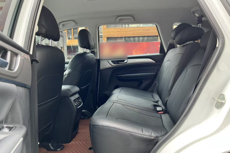 哈弗M6 2021款 PLUS 1.5T 手动精英智联型中控内饰21