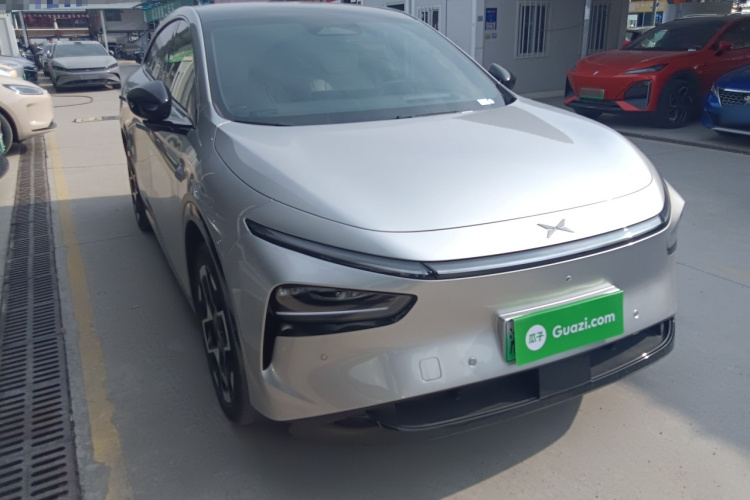 小鹏G7 2025款 702 超长续航 Ultra车身外观3