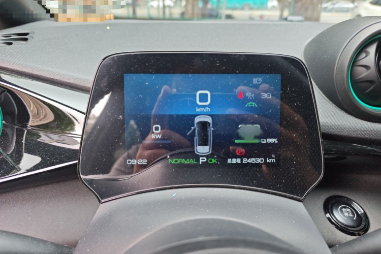 比亚迪 海豚 2023款 401km 骑士版局部细节14